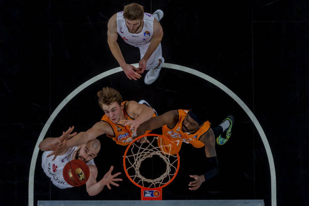 联手也被认 联手也被认