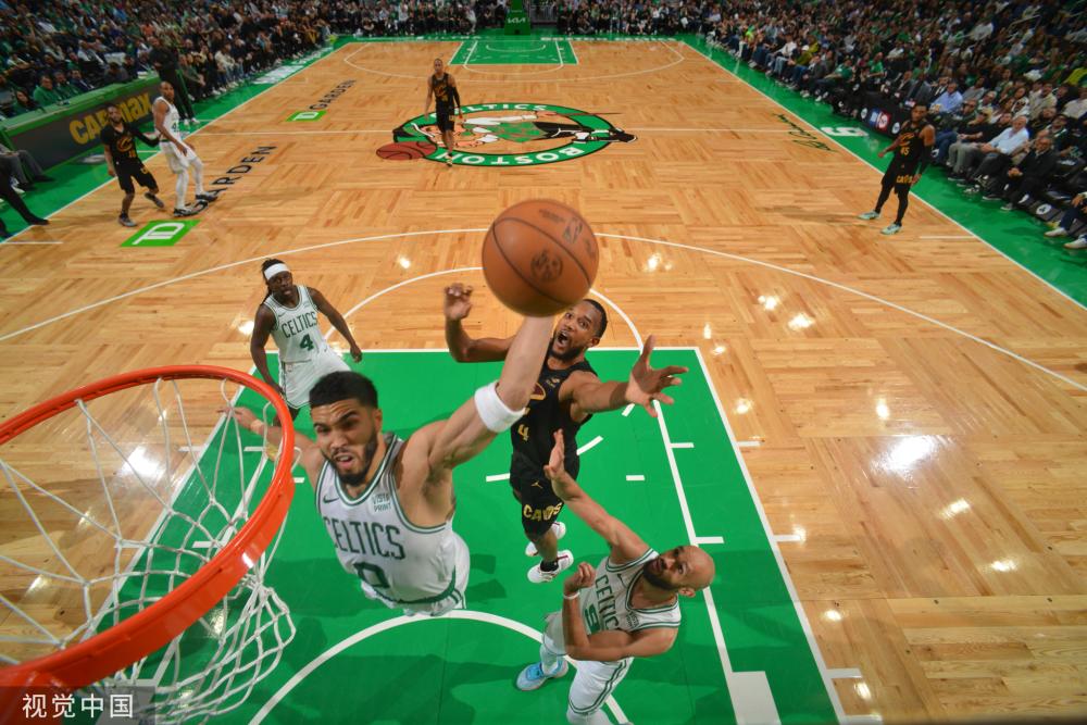 在当下竞争 在当下竞争